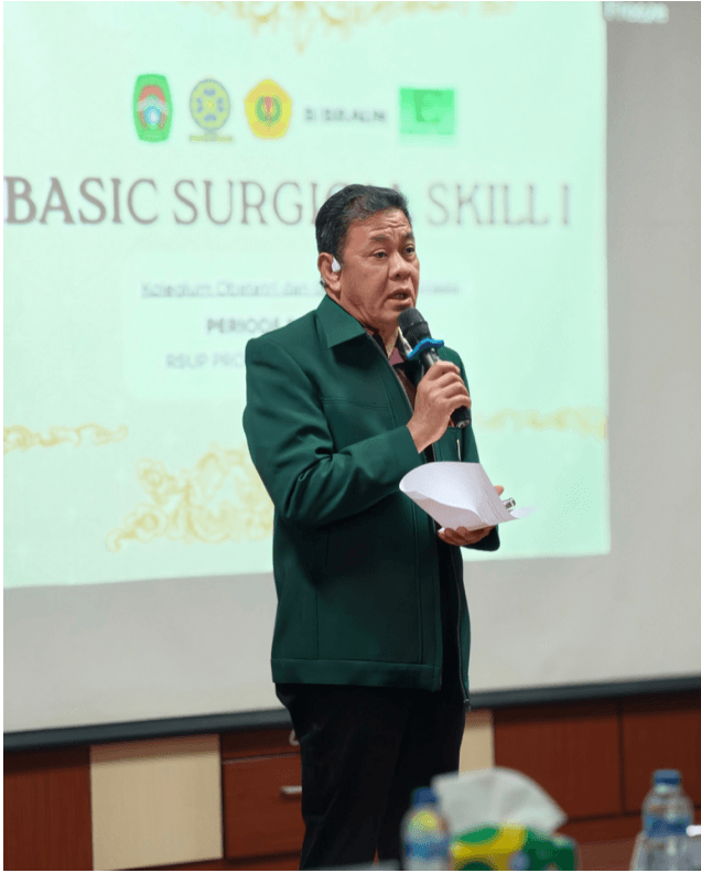 Arahan pada sesi pembukaan dan pengantar Basic Surgical Skill I